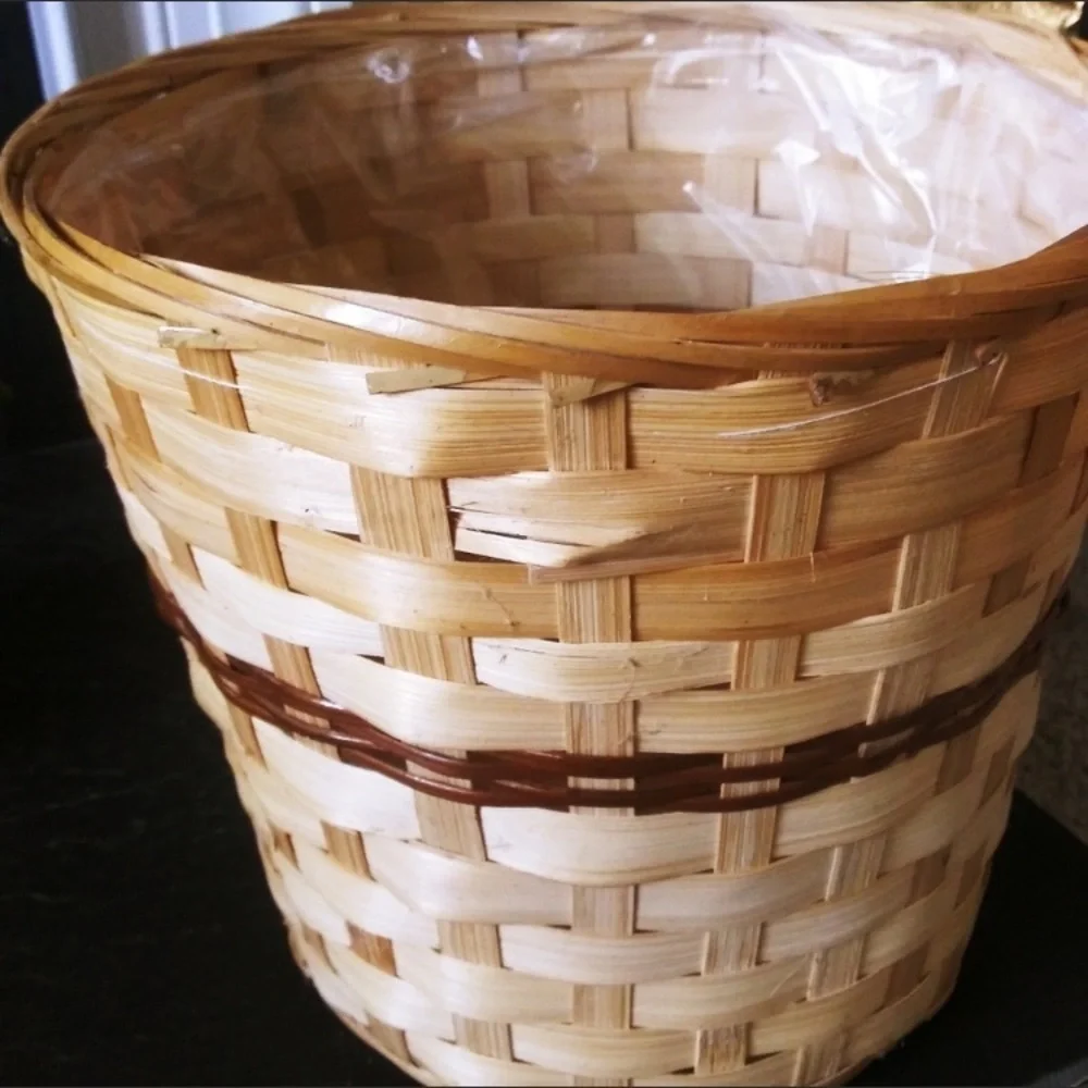 Woven‎ rattan planter basket two tones boho or waste basket trash home decor